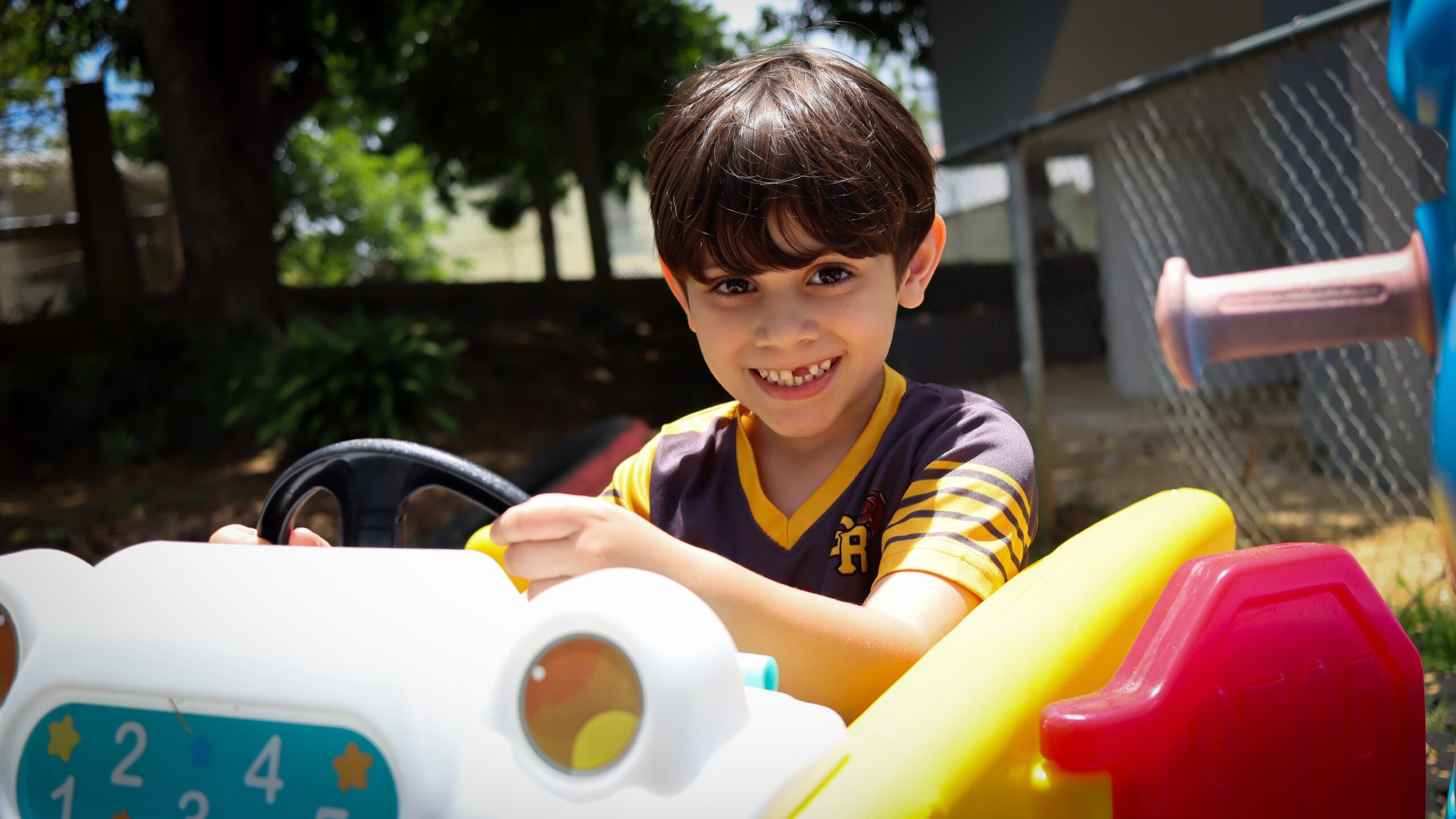 Colegio San Rafael Lanza Nuevo Programa Piloto Bilingüe para Kinder y Primer Grado